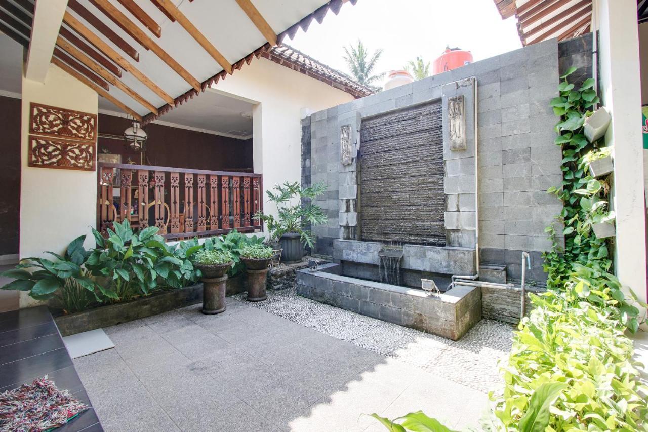 Ndalem Dasuriah Redpartner Naggulan Esterno foto