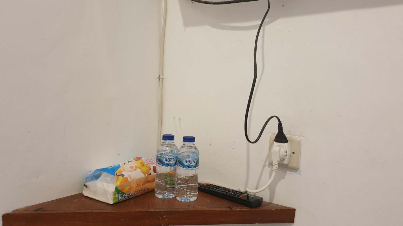 Ndalem Dasuriah Redpartner Naggulan Esterno foto